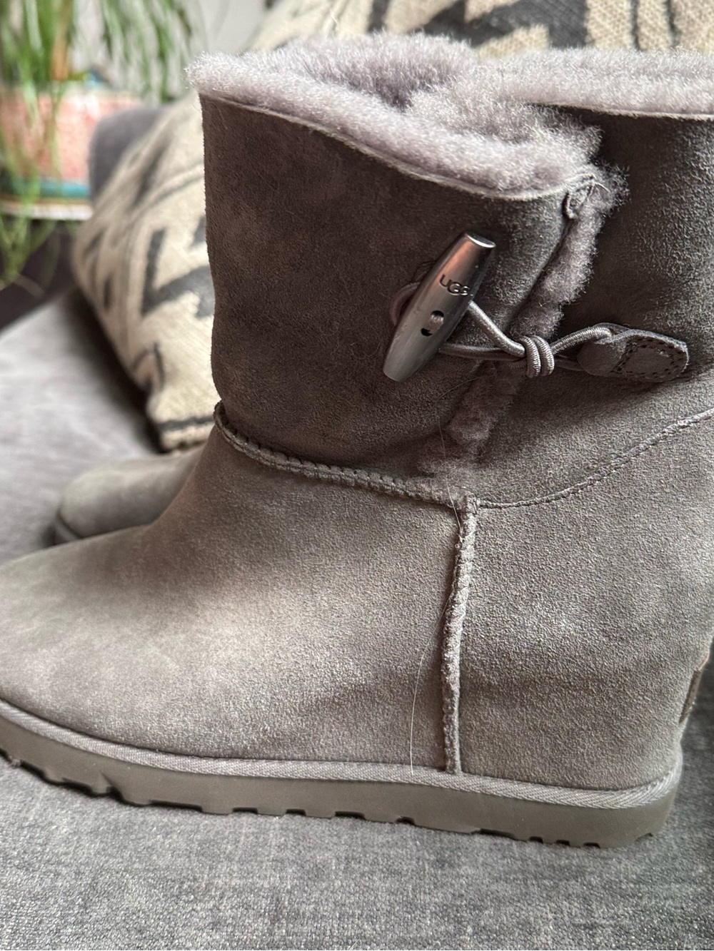 UGG Women’s Gray Suede Shearling Ankle Boot with Toggle